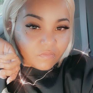 Meet your Posher, Colena